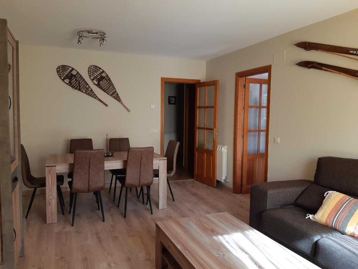 Apartamento Familiar Con Vistas Y Garage La Portiecha Apartman Sallent de Gállego Kültér fotó