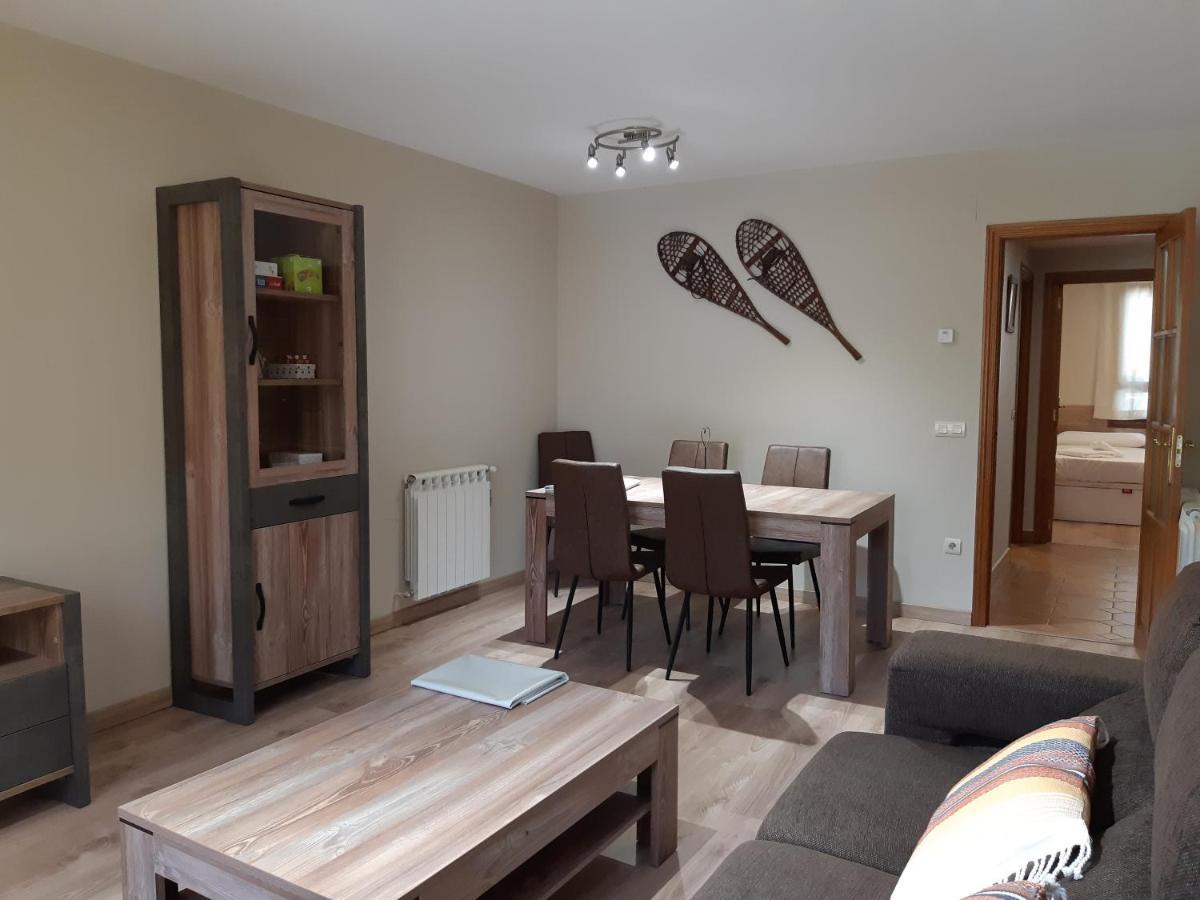 Apartamento Familiar Con Vistas Y Garage La Portiecha Apartman Sallent de Gállego Kültér fotó